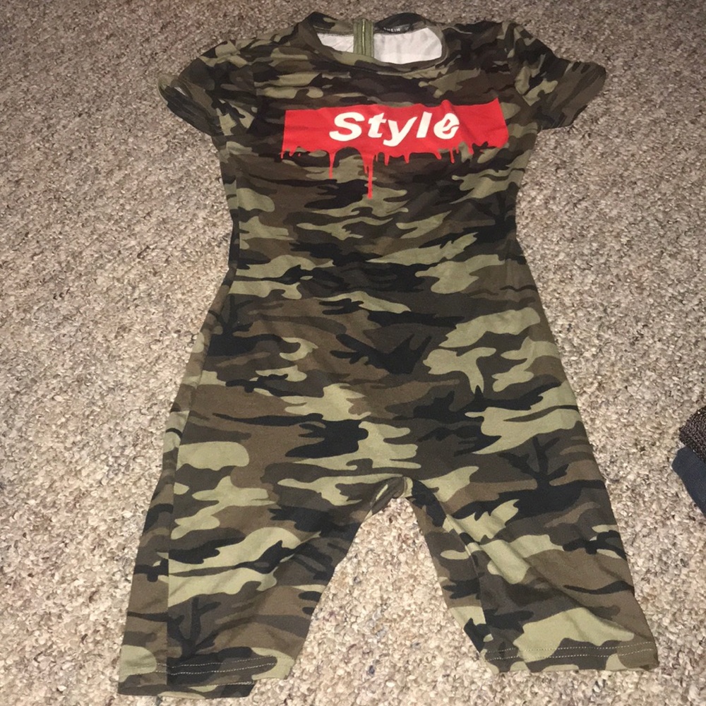 Army onesie jumpsuit NWOT